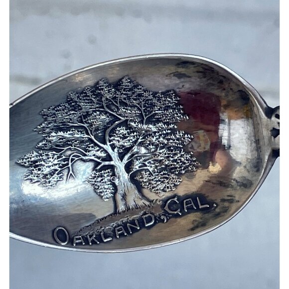 Antique Sterling silver Oakland California Souvenir Spoon Ornate Tree - Picture 2 of 13